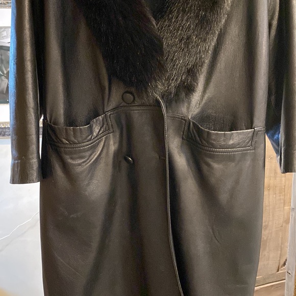 Vintage architect leather & fox fur trench coat - Picture 3 of 10